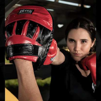 Boxing Punching Mitts, Focus Sparring Striking Training Punch Pads, MMA, Kickboxing, Muay Thai, Leather