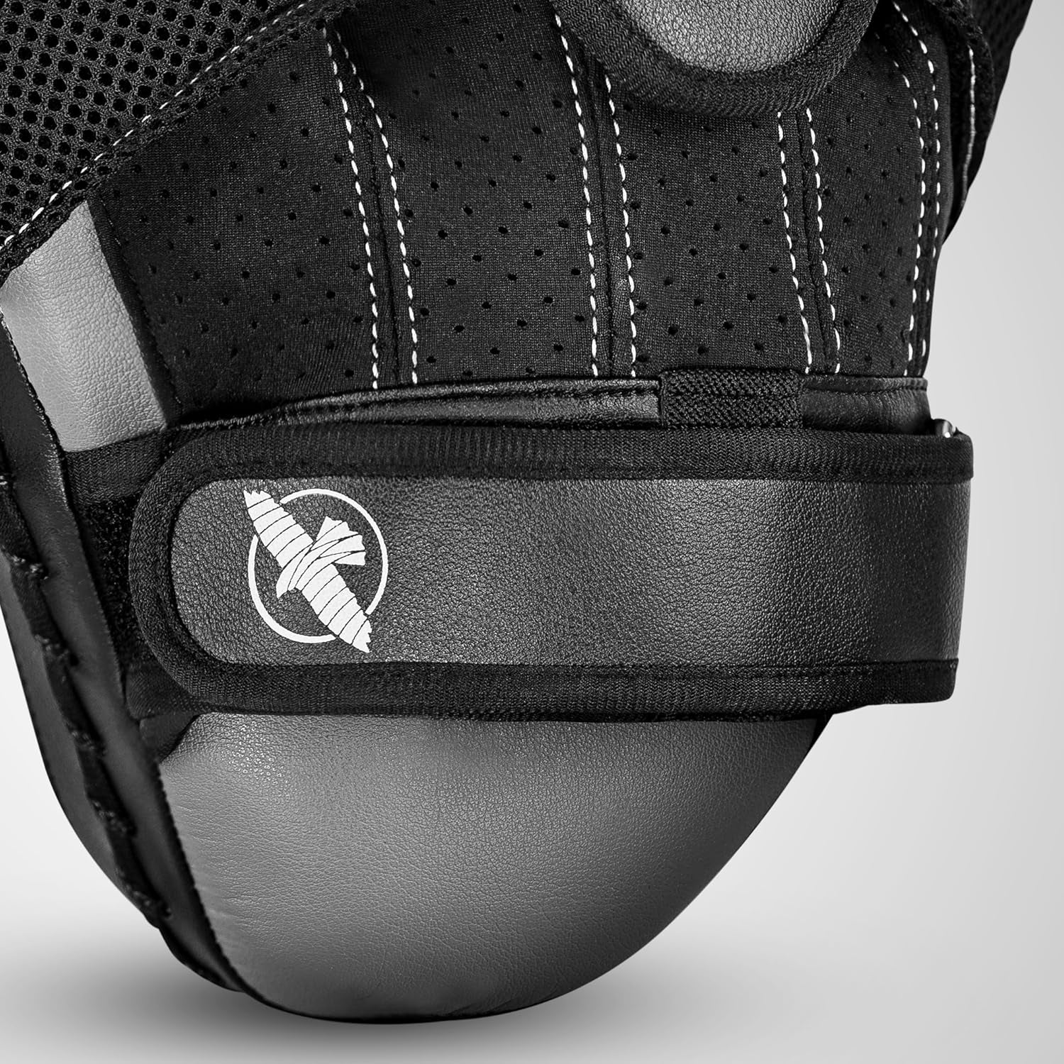 PTS 3 Focus Mitts Pair - Black, Standard